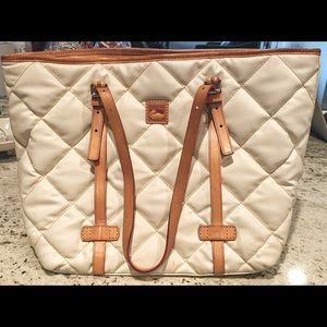Dooney & Bourke purse (Tote)